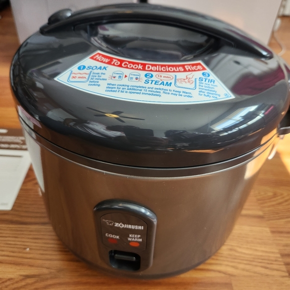 Zojirushi NS-RPC10 Rice Cooker & Warmer - 5.5-Cup - Metallic Gray - Open Box - Picture 8 of 16